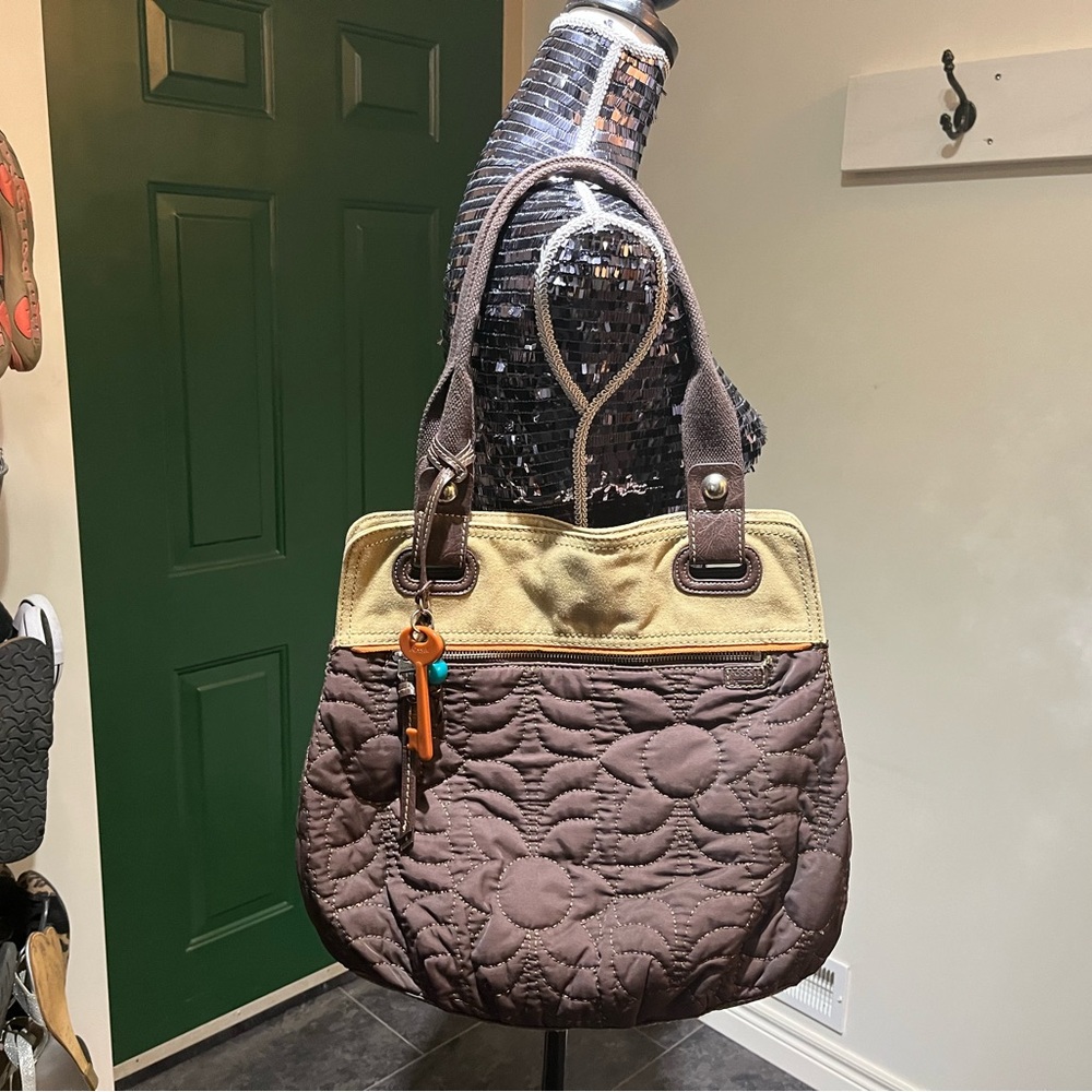Fossil Key Per Brown Nylon Floral Quilted Medium Shoulder Tote Bag Purse